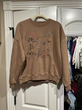 American Eagle Outfitters Brown Graphic Crewneck Sweatshirt